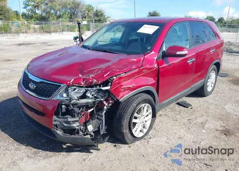 2015 Kia Sorento Lx z USA, uszkodzony, nr VIN 5XYKT3A61FG615325